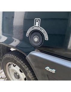 Alimentata a Benzina e Bestemmie - Adesivo Prespaziato